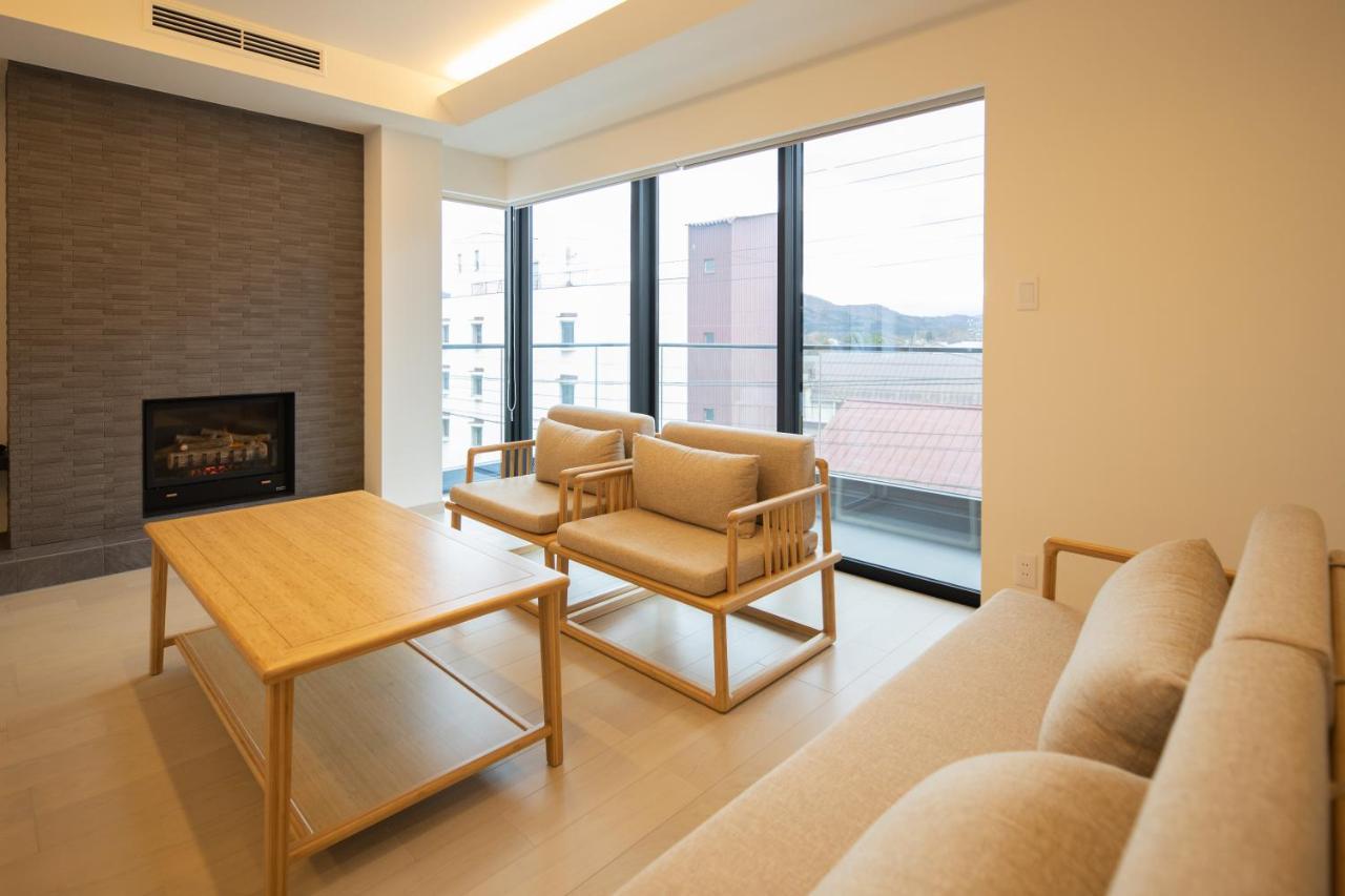 Grand Phenix By Jade Group